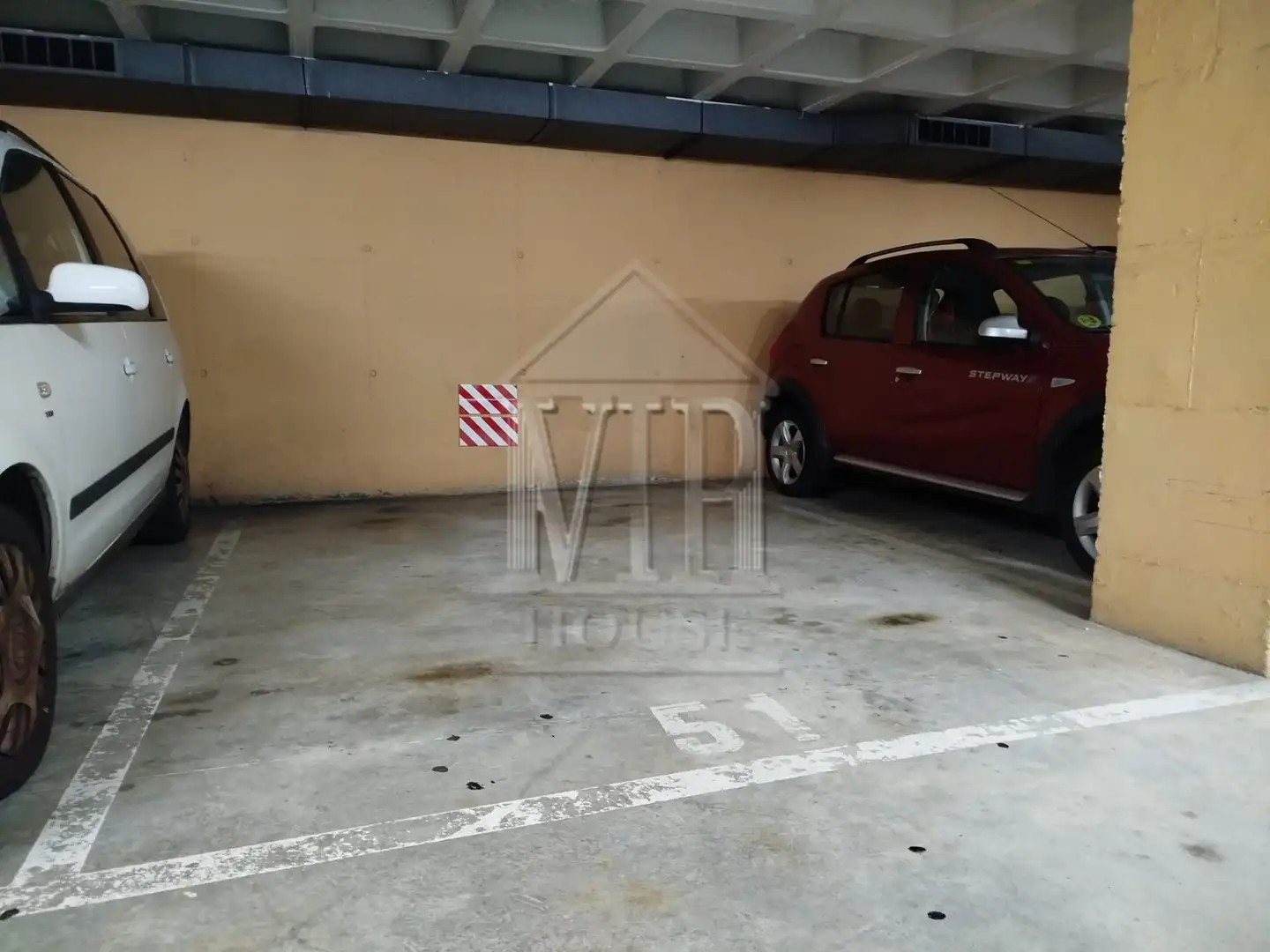 Parking of Flat for sale in Badalona  with Heating, Storage room and Furnished