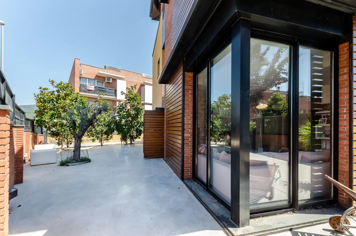 Detached house with garden for sale in Carrer Chet Baker, imagen 7