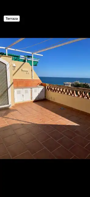 Terraza de Dúplex de alquiler en Torremolinos con Aire acondicionado, Amueblado y Horno