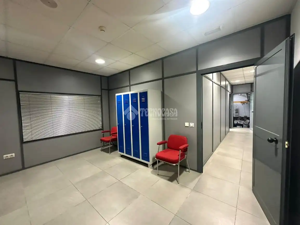 Local comercial en venta en Zona de la Vega, imagen 16
