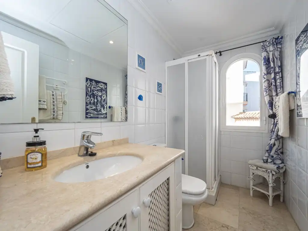 Apartament amb piscina en venda a Nueva Andalucía, imagen 19