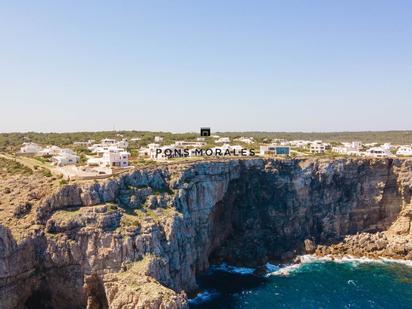 Vista exterior de Casa o xalet en venda en Ciutadella de Menorca amb Terrassa, Piscina i Alarma