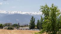 Vista exterior de Pis en venda en  Granada Capital amb Aire condicionat, Terrassa i Piscina