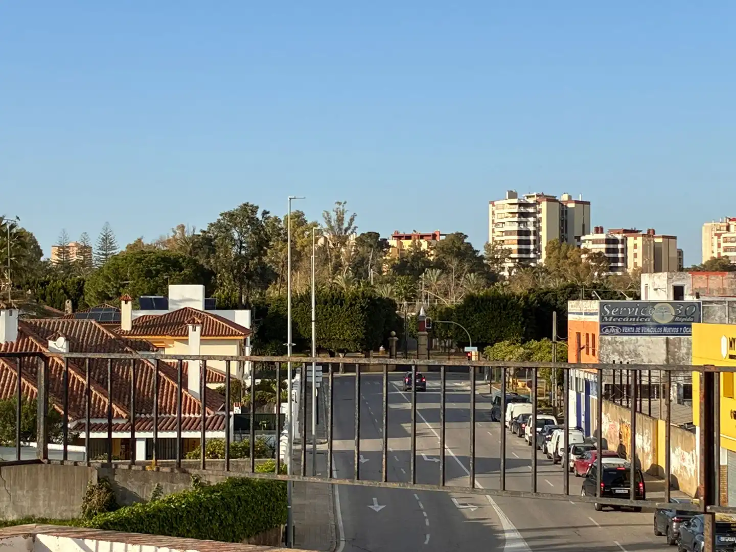 Vista exterior de Casa adosada en venta en Jerez de la Frontera con Aire acondicionado, Calefacción y Terraza