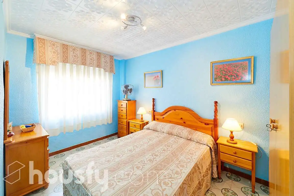 Habitación de Piso en venta en San Pedro del Pinatar con Aire acondicionado, Terraza y Amueblado