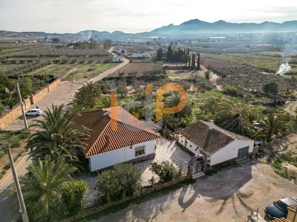 House with garden for sale in Huércal-Overa