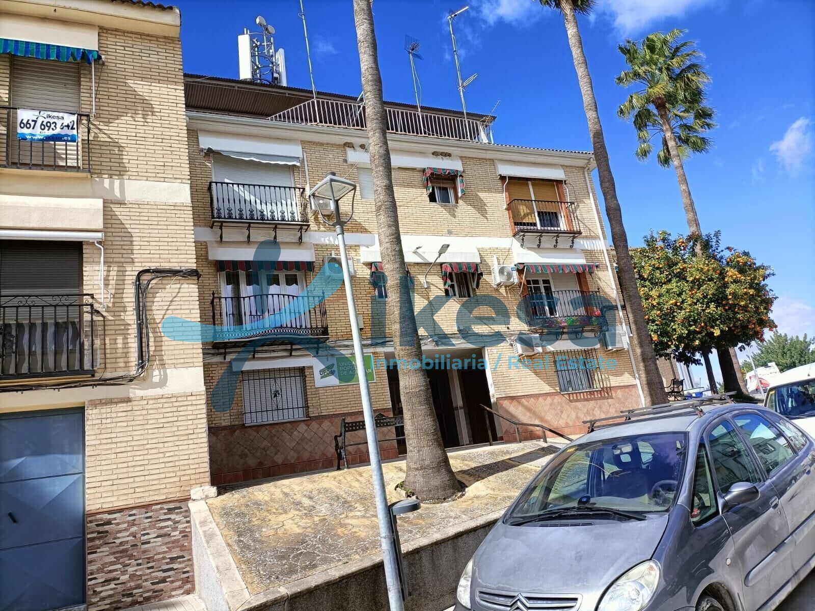 Vista exterior de Piso en venta en Aguilar de la Frontera