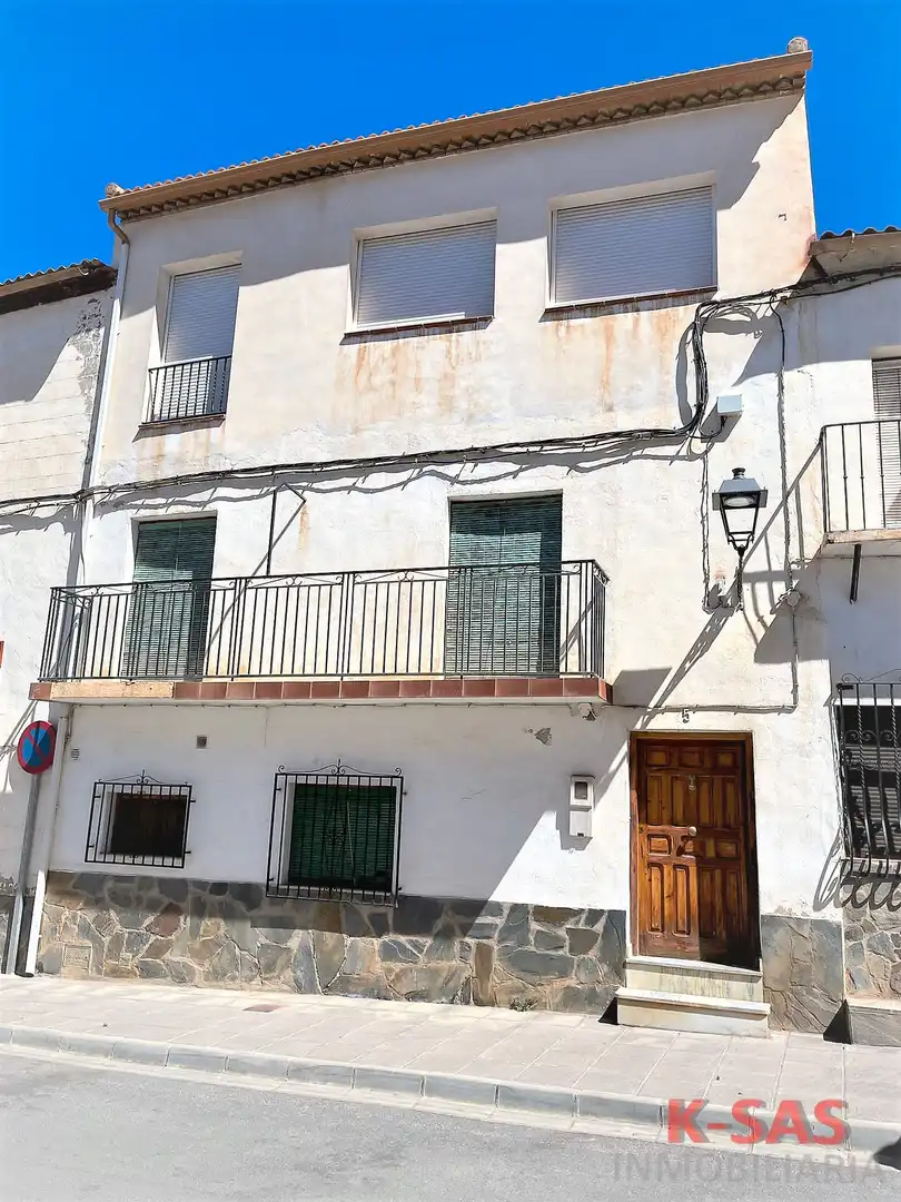 Vista exterior de Casa o xalet en venda en Aldeire amb Moblat i Balcó