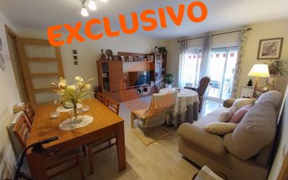 Living room of Flat for sale in El Vendrell  with Air Conditioner, Heating and Storage room