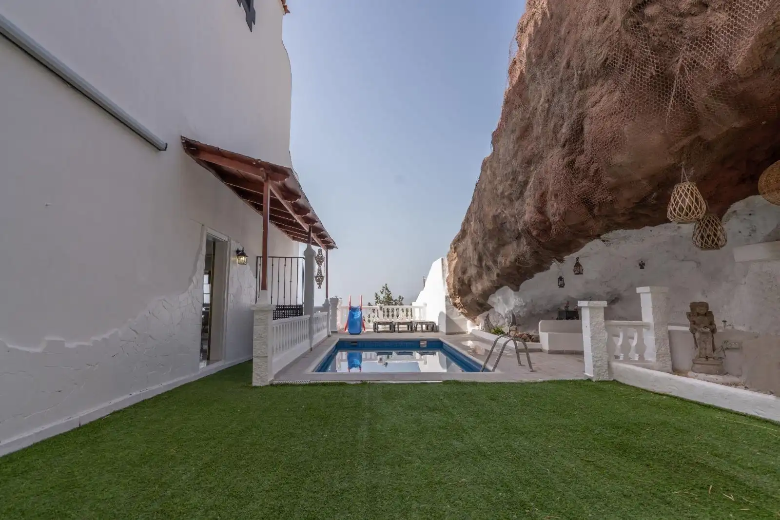 Terrace of Detached homes for sale in El Rosario  with Air Conditioner, Private garden and Terrace