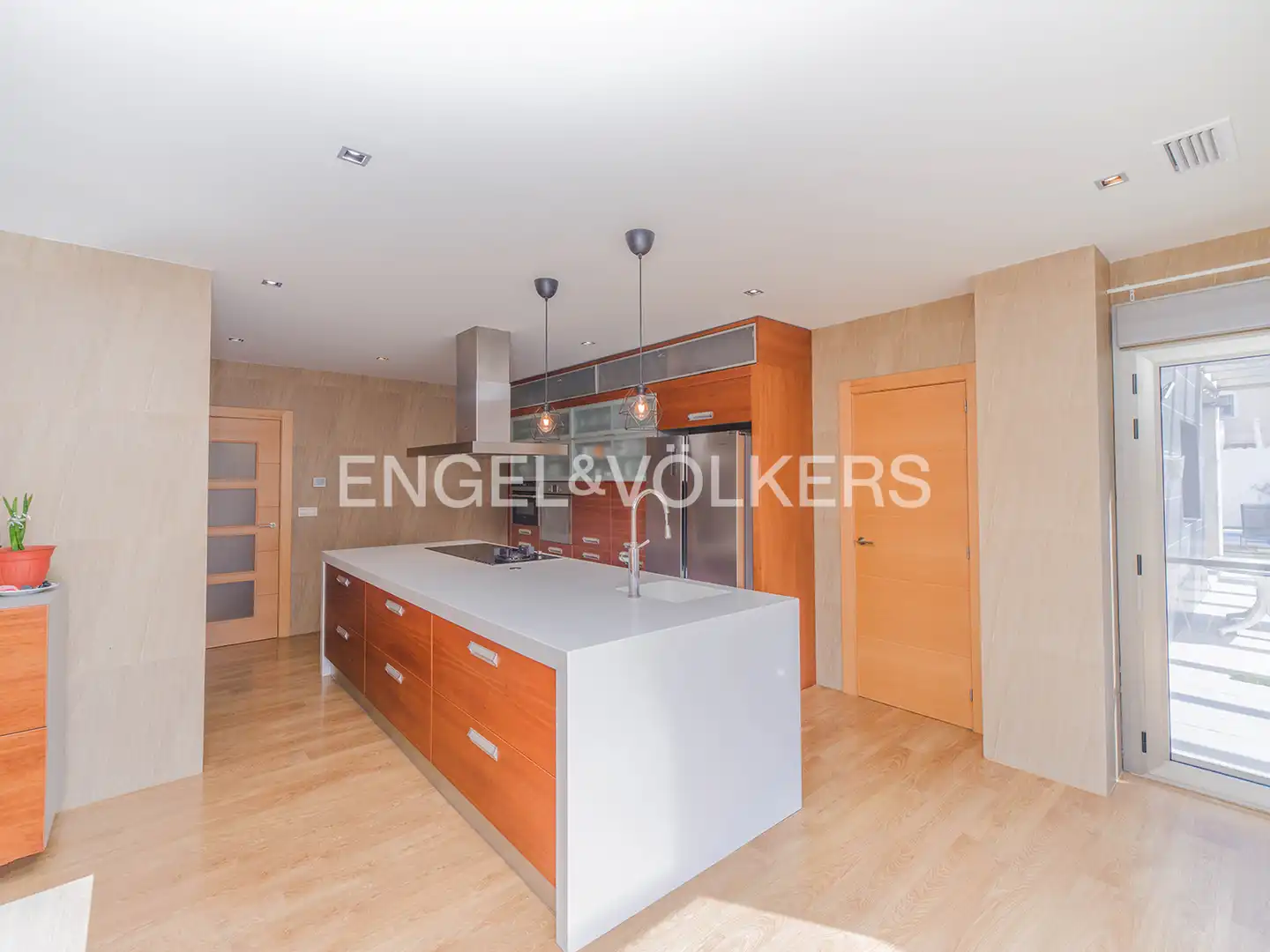 Villa con piscina in vendita a Carrer de la Limonita, imagen 12
