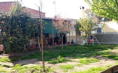 Jardí de Casa o xalet en venda en Peñarroya-Pueblonuevo amb Aire condicionat, Traster i Piscina