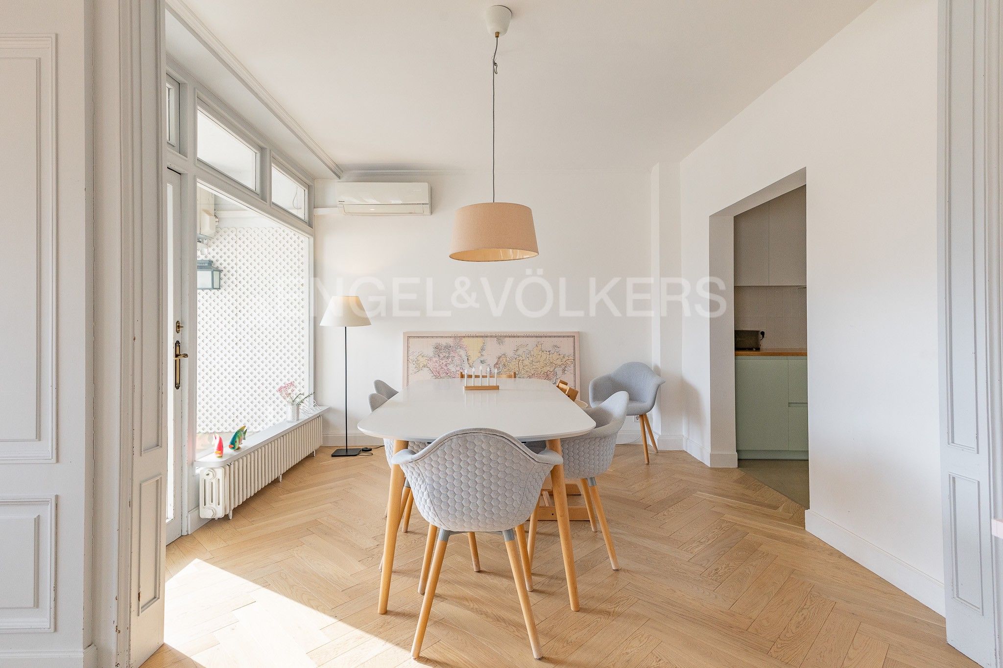 Menjador de Apartament en venda en Sabadell amb Aire condicionat, Calefacció i Terrassa