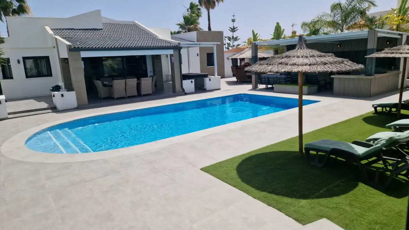 Casa con piscina en venta en Centro, imagen 19