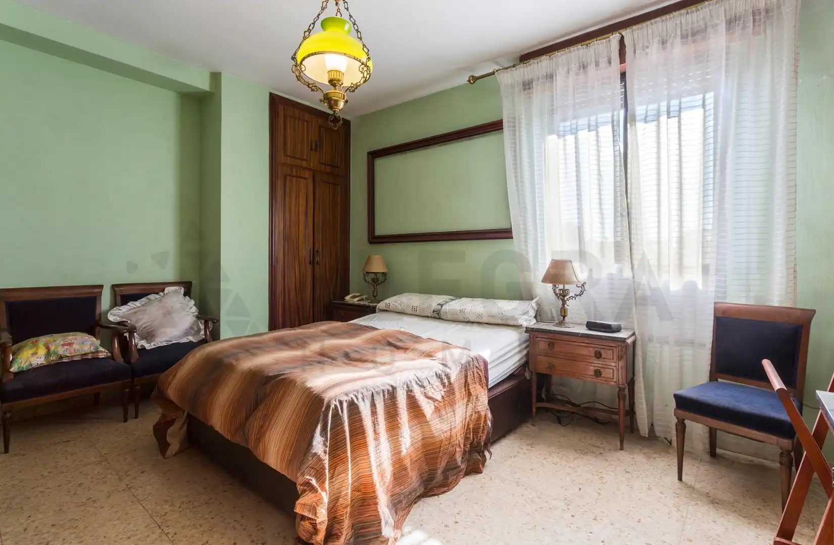 Bedroom of Flat for sale in Sevilla  with Air Conditioner