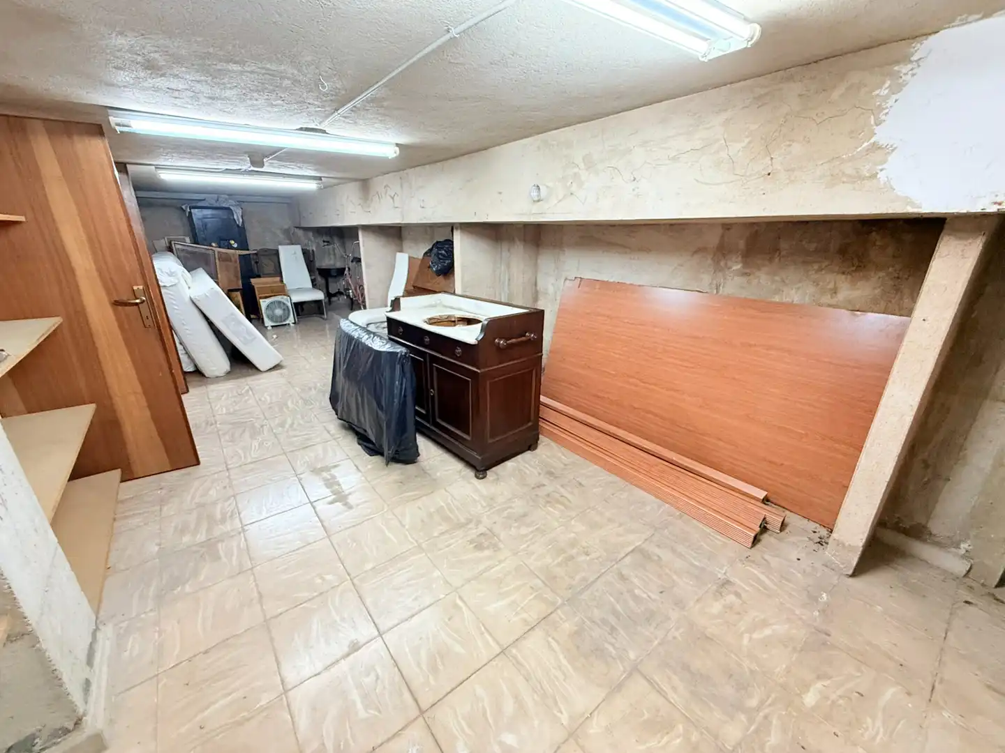 Commercial properties for sale in  Palma de Mallorca  with Air Conditioner and Heating