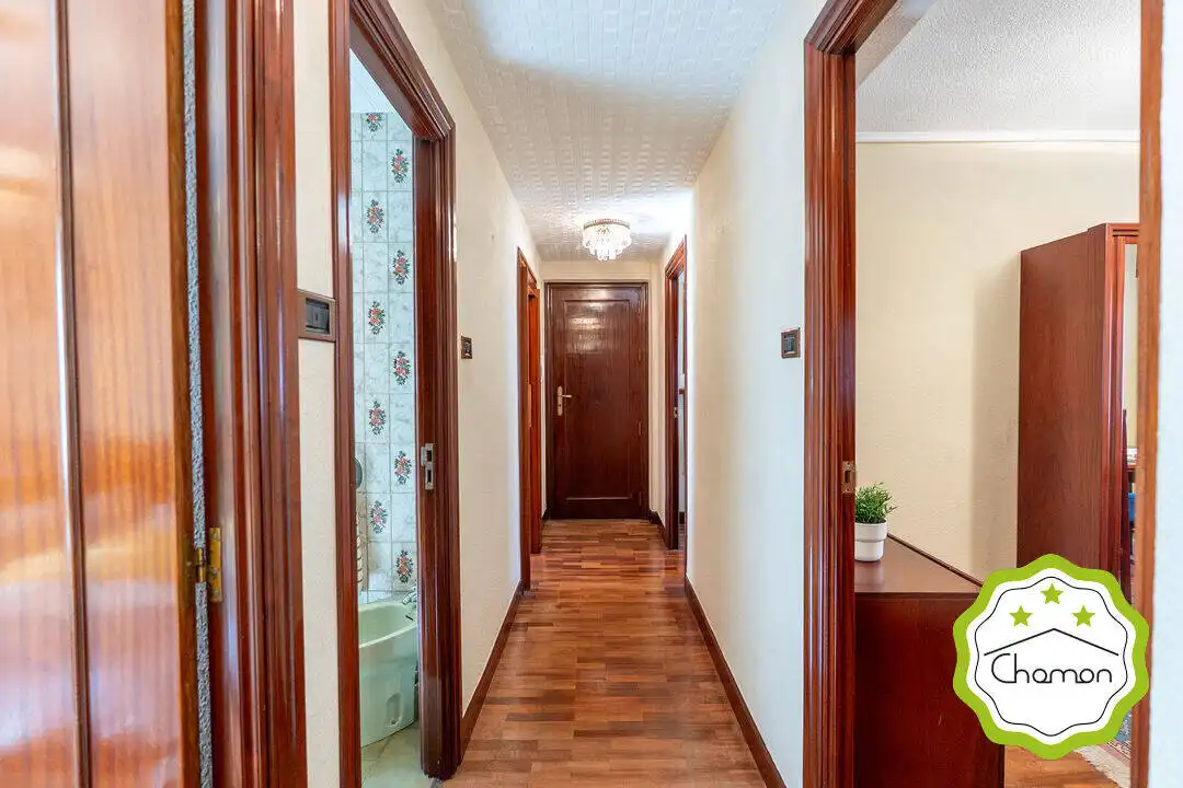 Piso en venta en Bilbao  con Calefacción, Jardín privado y Amueblado