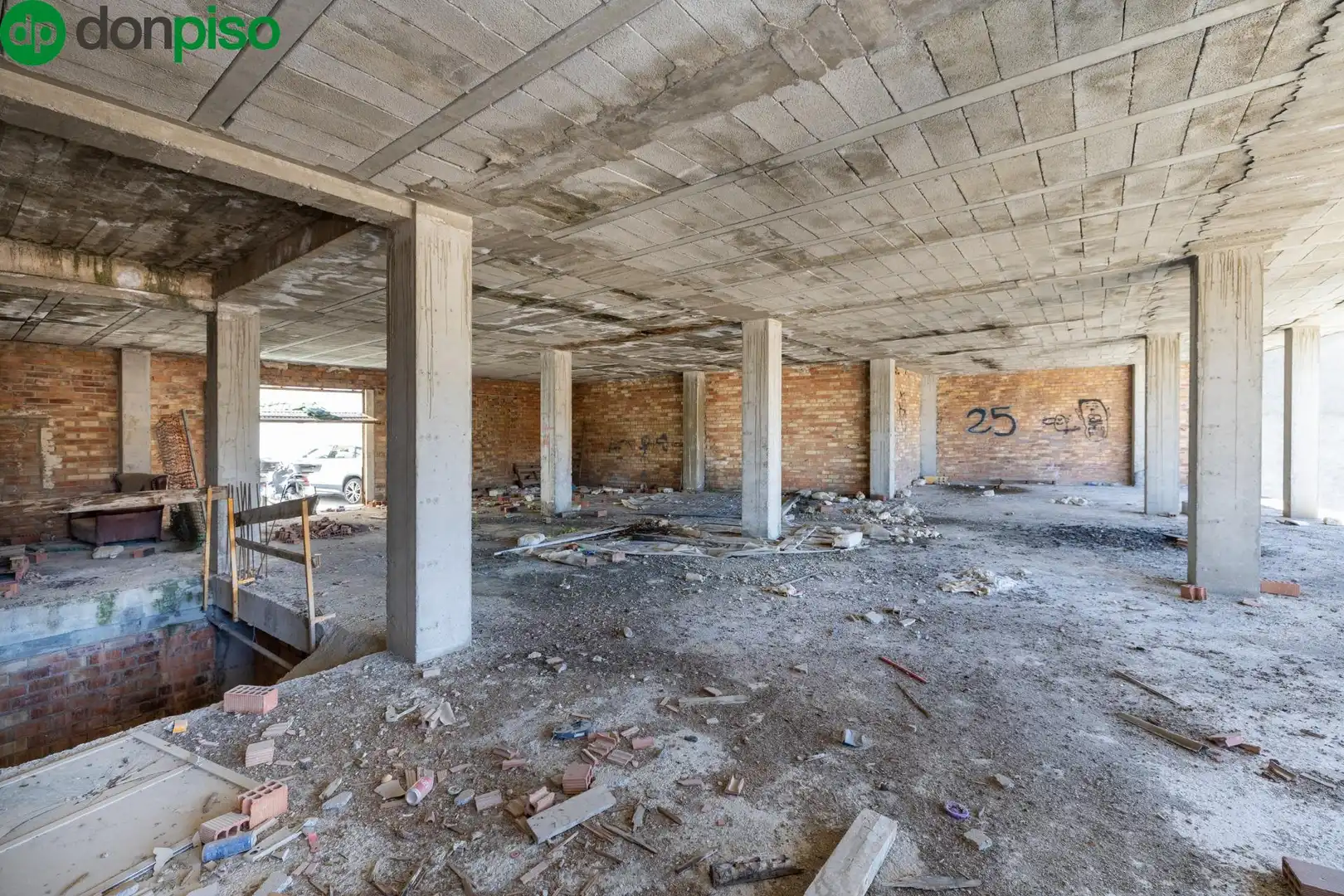 Local comercial en venta en Calle Calle María Uceda Díaz 18, imagen 9