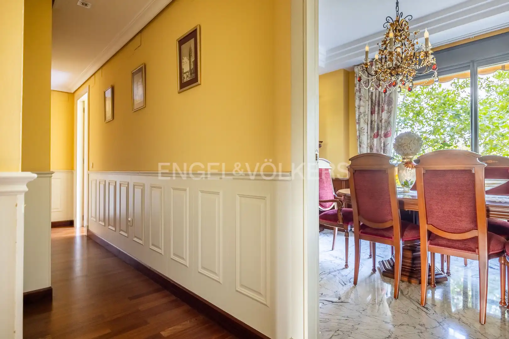Dining room of Flat for sale in Sevilla  with Air Conditioner, Heating and Private garden