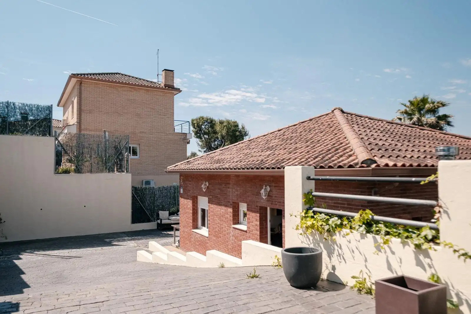Vista exterior de Casa o xalet en venda en Caldes de Montbui amb Calefacció, Jardí privat i Terrassa
