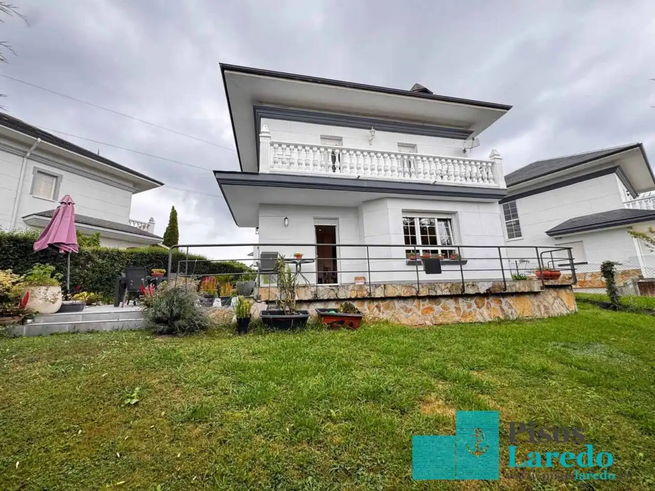 Exterior view of Houses for sale in Bárcena de Cicero  with Heating, Private garden and Terrace