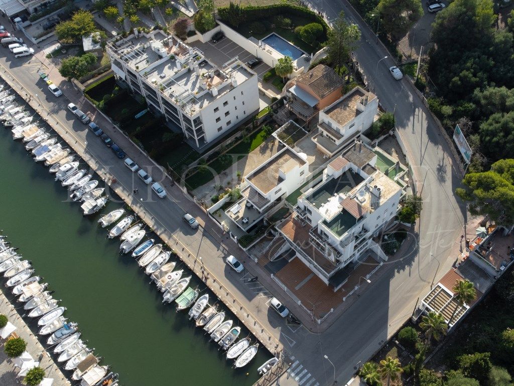 Vista exterior de Pis en venda en Manacor amb Aire condicionat, Terrassa i Piscina