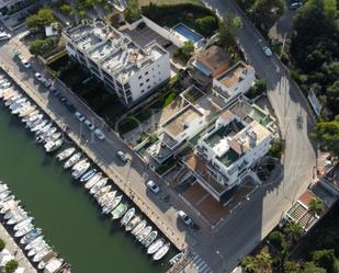 Vista exterior de Pis en venda en Manacor amb Aire condicionat, Terrassa i Piscina