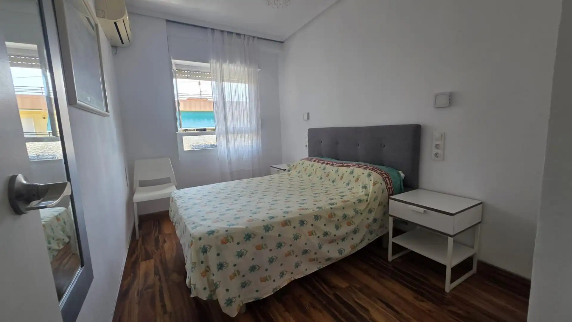 Piso de alquiler en Calle MONOVAR, Gran Playa