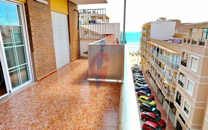 Vista exterior de Apartament en venda en Guardamar del Segura amb Terrassa i Balcó