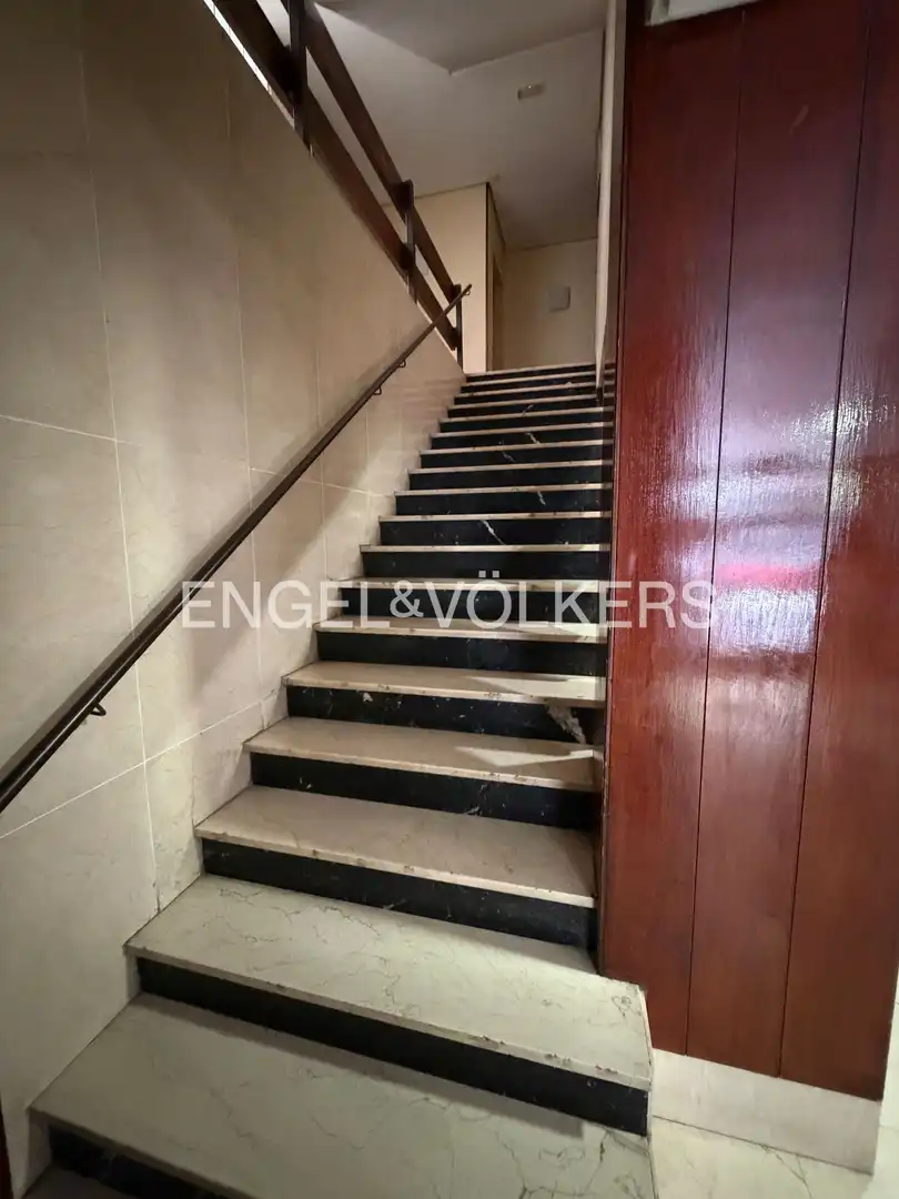 Flat for rent in Madrid  with Air Conditioner and Heating