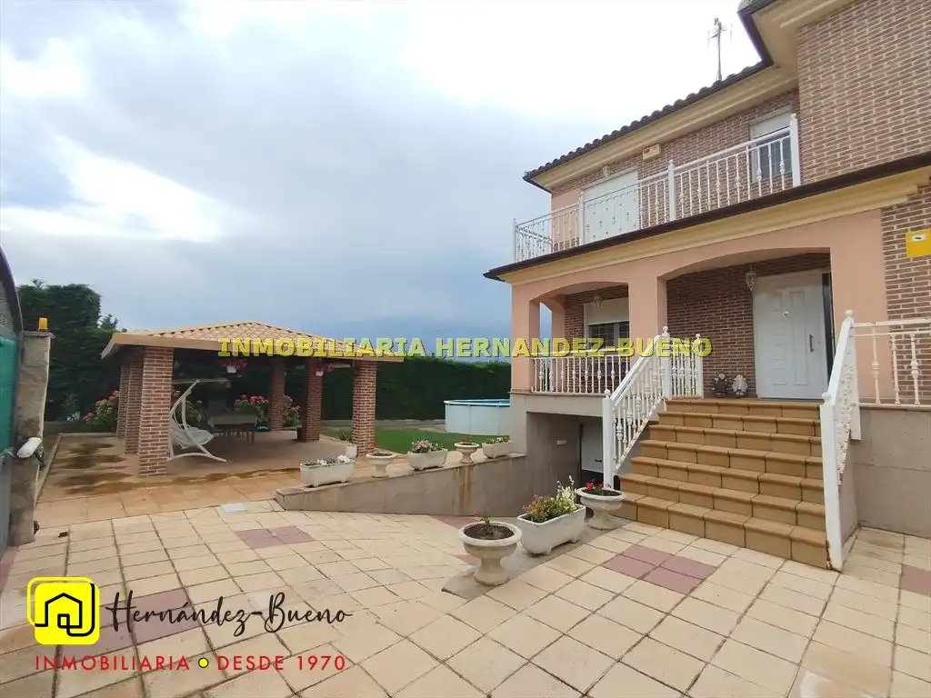 Jardín de Casa o chalet en venta en Calvarrasa de Abajo con Calefacción, Jardín privado y Terraza