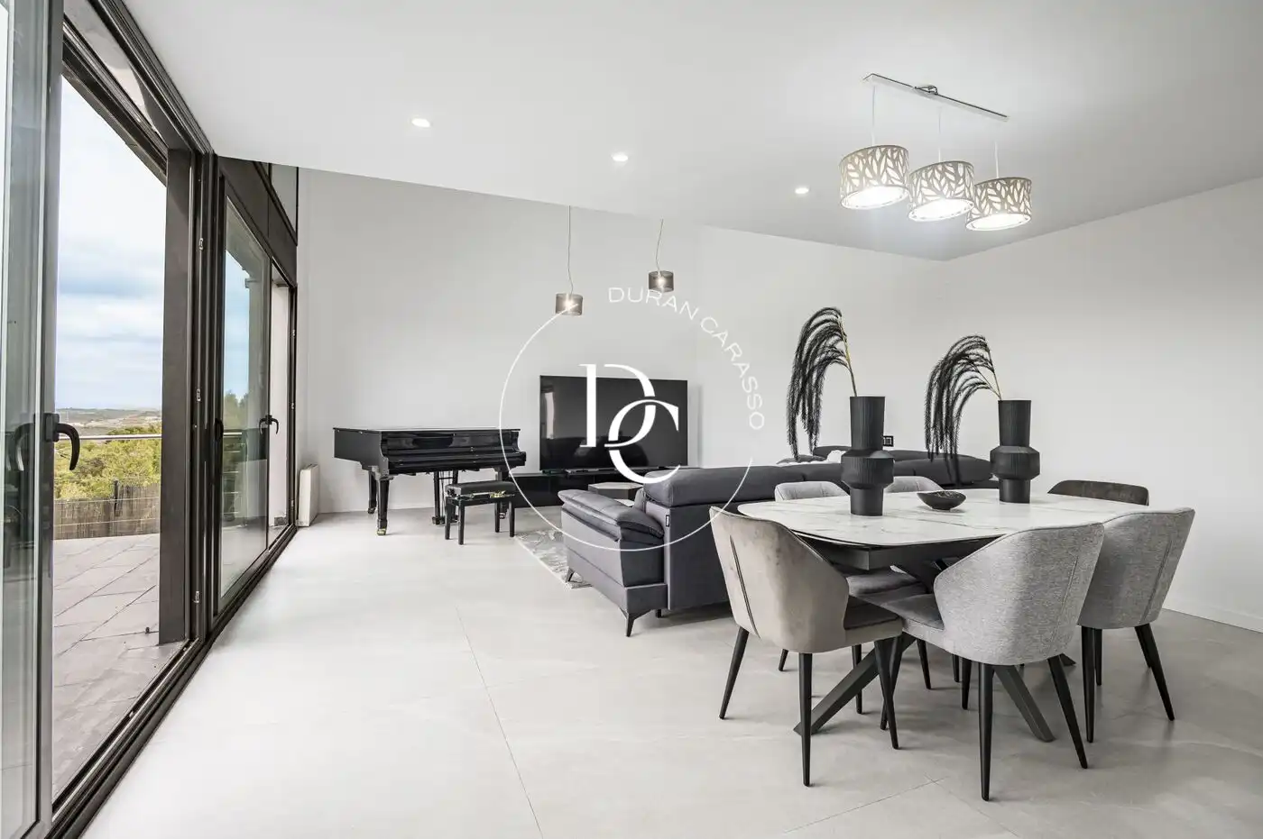 Sala de estar de Casa o chalet en venta en Canyelles con Aire acondicionado, Calefacción y Jardín privado