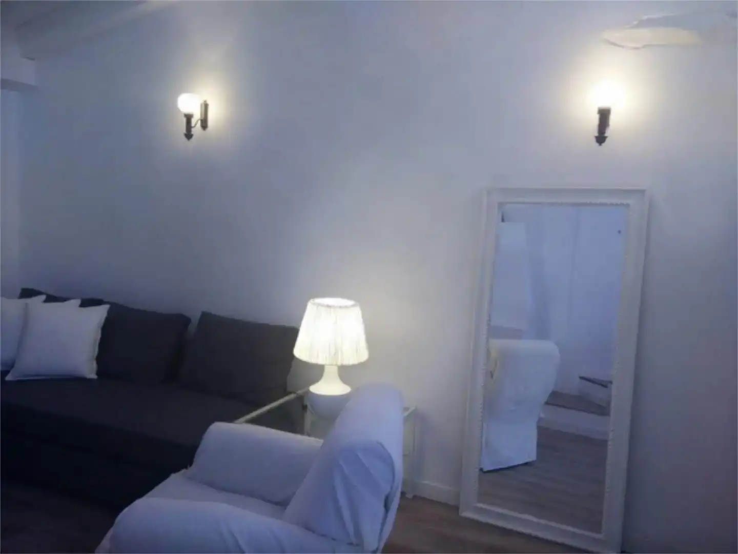 Dormitori de Casa adosada en venda en Valdealgorfa amb Aire condicionat, Parquet i Moblat