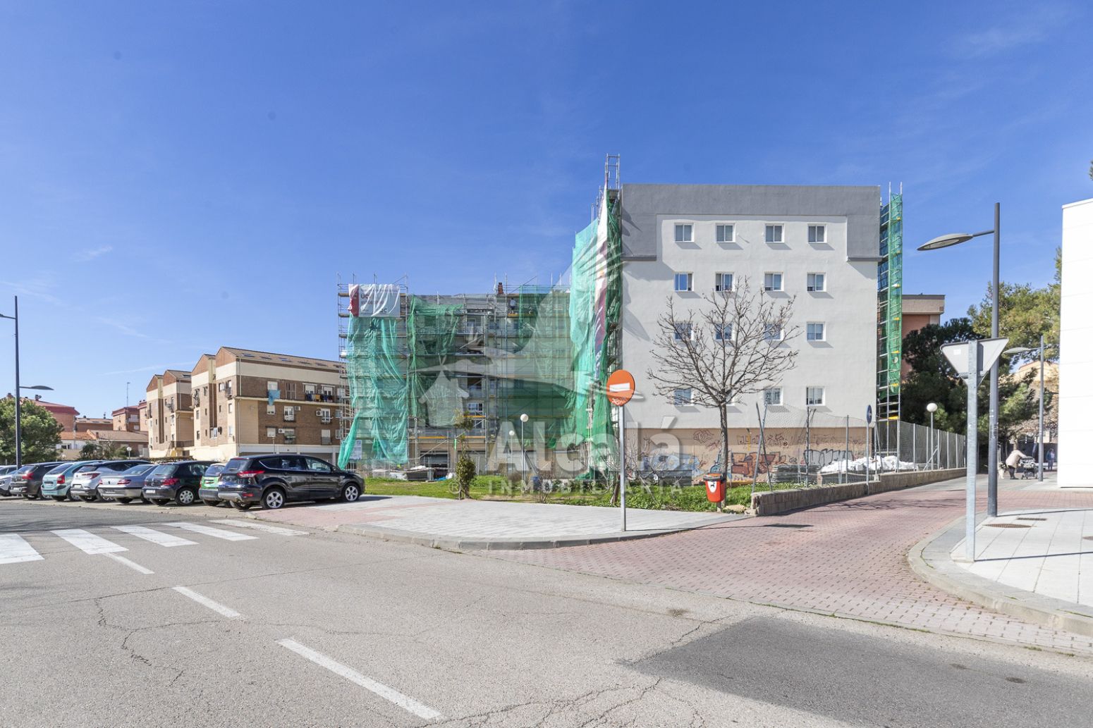 Vista exterior de Piso en venta en Azuqueca de Henares con Aire acondicionado, Calefacción y Terraza