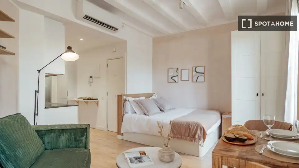 Piso en alquiler en Ciutat Vella