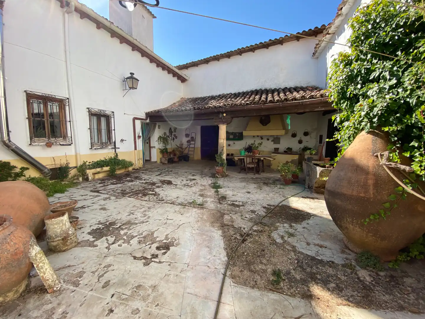 Vista exterior de Casa o xalet en venda en Alcaraz amb Calefacció, Jardí privat i Moblat
