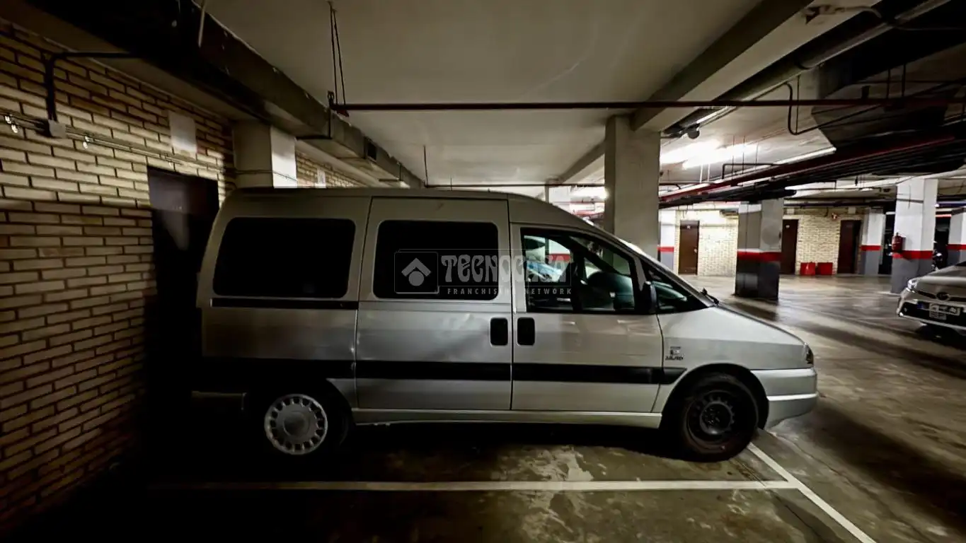 Parking de Piso en venta en Zaragoza con Calefacción, Terraza y Trastero