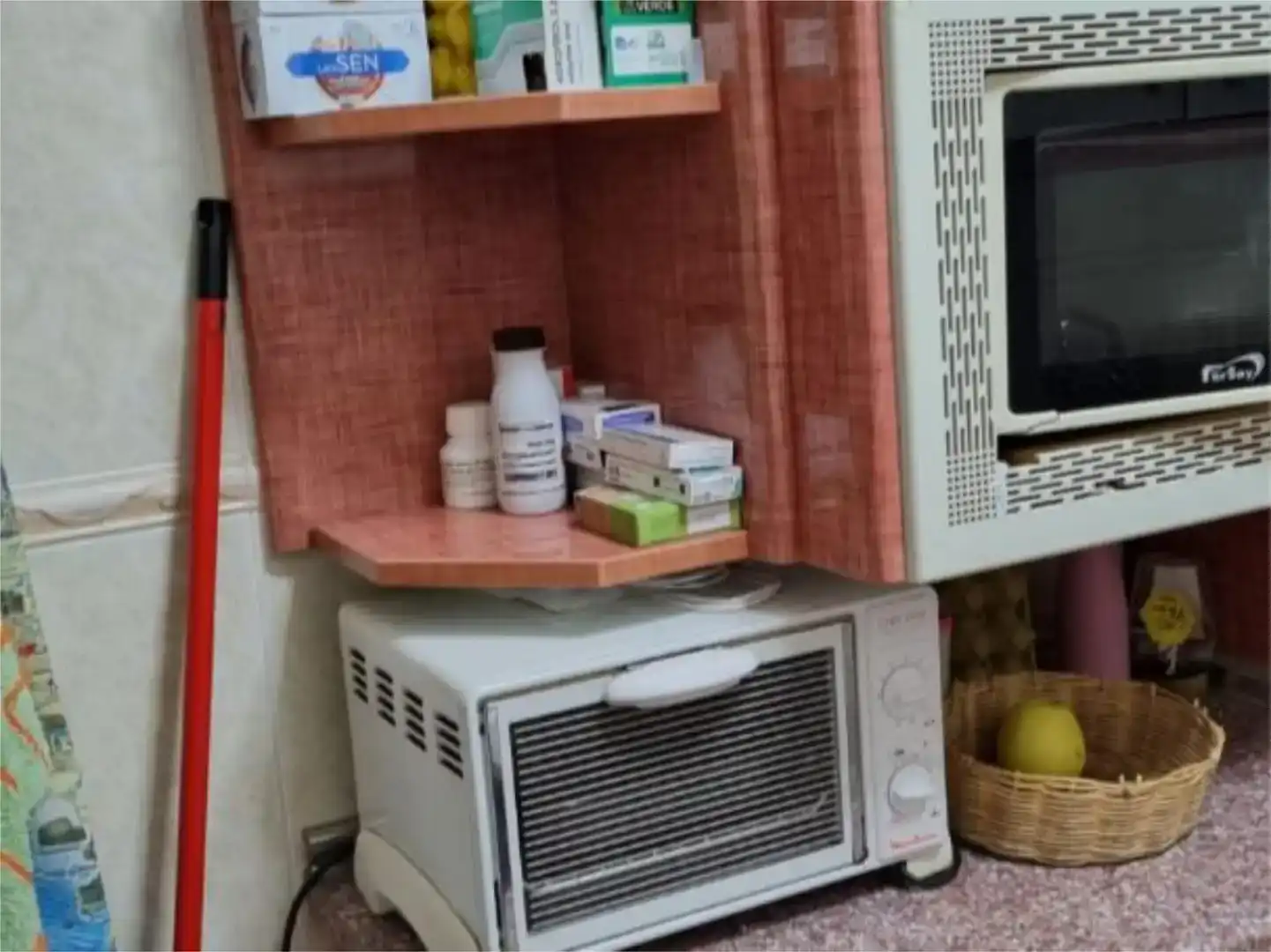 Cuina de Pis en venda en Aranjuez amb Aire condicionat i Balcó