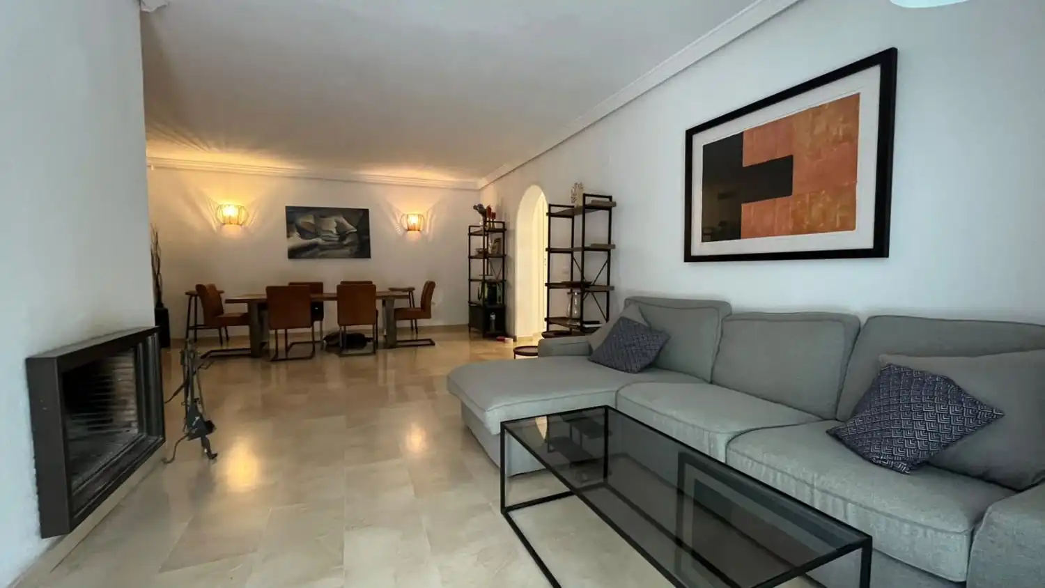 Sala d'estar de Apartament de lloguer en Benalmádena amb Aire condicionat, Calefacció i Terrassa