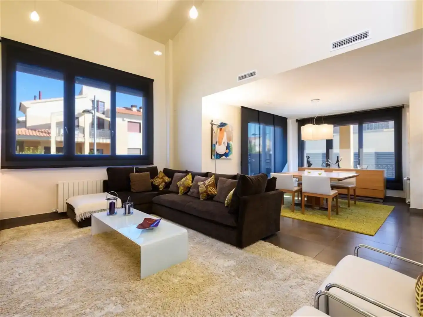 Sala d'estar de Casa o xalet de lloguer en Oropesa del Mar / Orpesa amb Aire condicionat, Jardí privat i Parquet