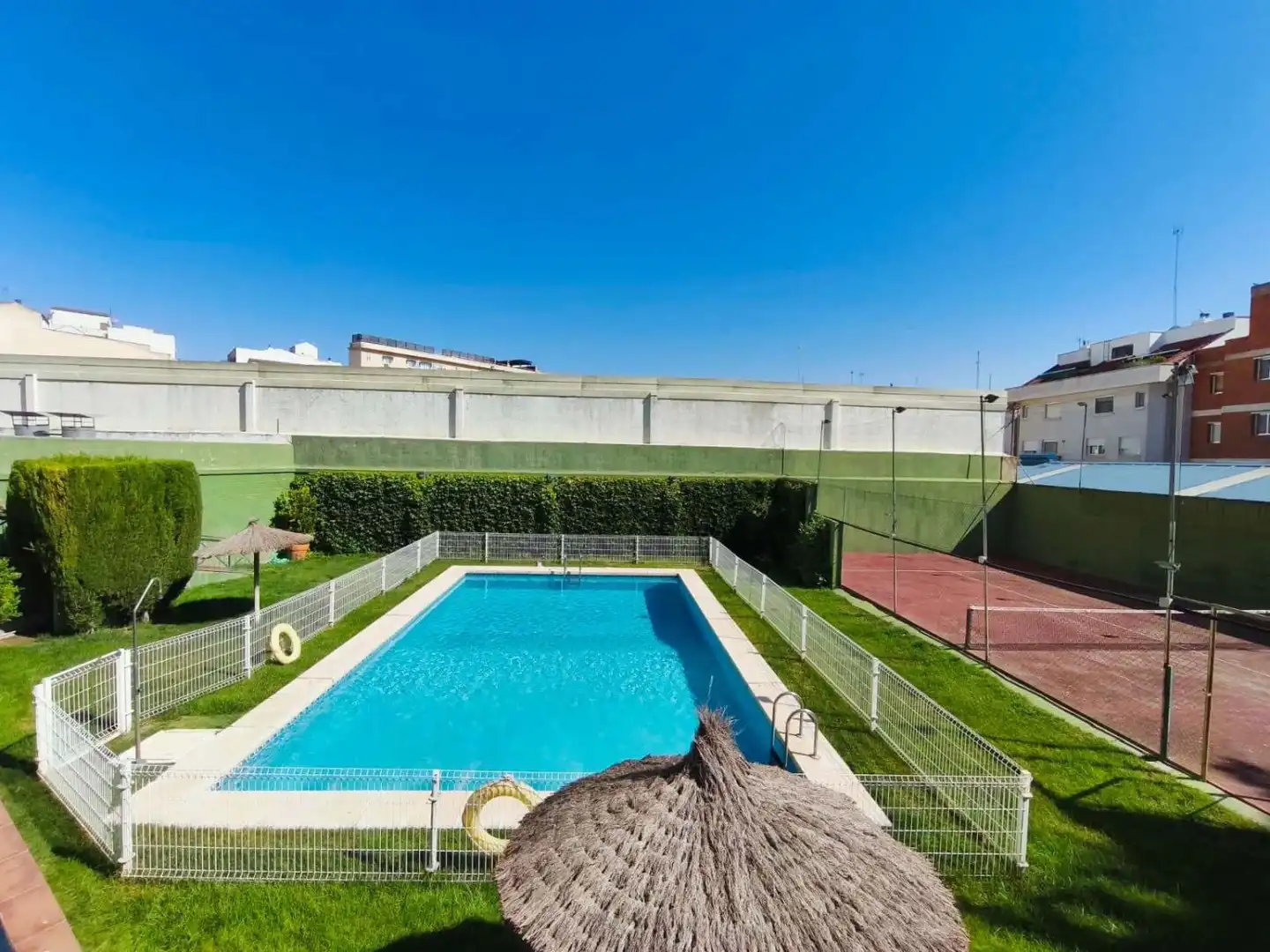 Piscina de Piso en venta en Ciudad Real con Aire acondicionado, Calefacción y Terraza