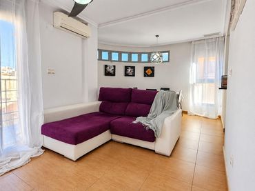 Piso con balcón en venta en Calle SAN LUIS 74