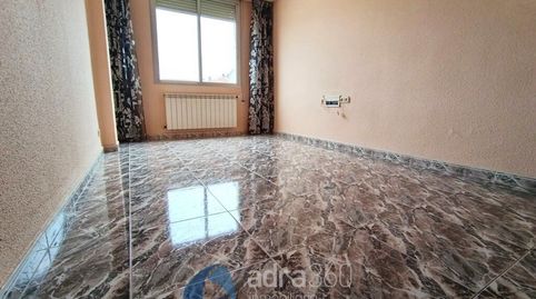Foto 4 de Piso de alquiler en Chile, Gran Via, Logroño