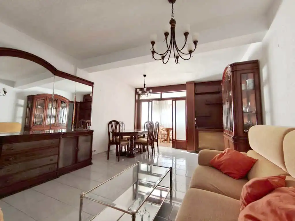 Sala de estar de Piso en venta en Madrid con Calefacción y Terraza