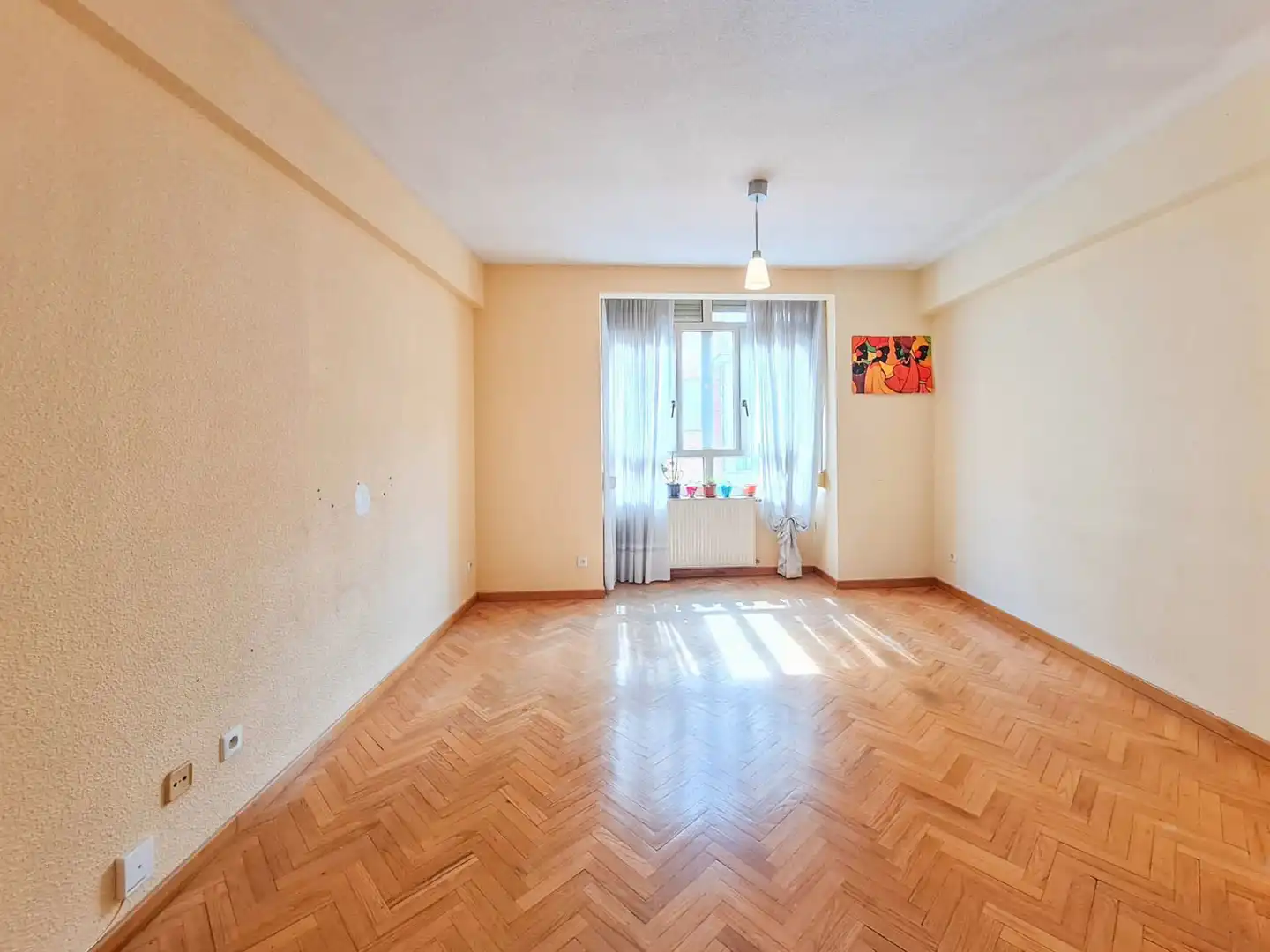 Sala d'estar de Apartament de lloguer en Madrid amb Calefacció, Parquet i Forn