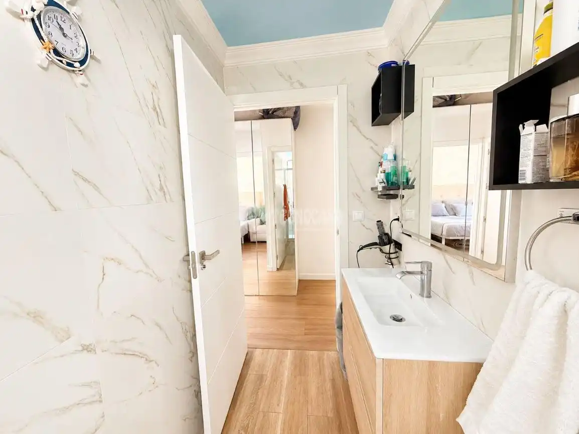 Baño de Piso en venta en Tarragona con Aire acondicionado