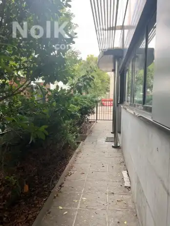 Vista exterior de Nave industrial de alquiler en L'Hospitalet de Llobregat con Calefacción