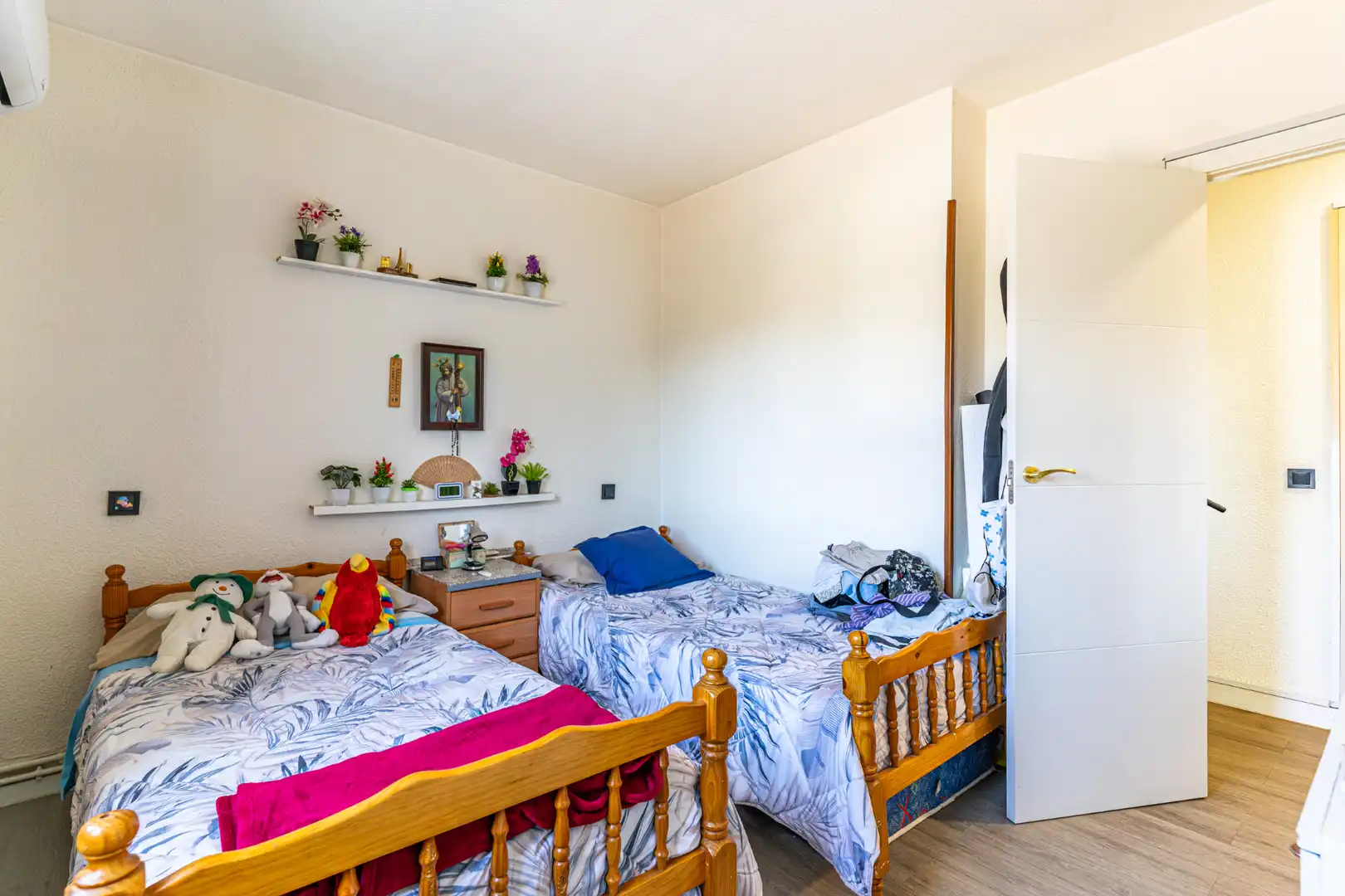 Habitación de Piso en venta en Valdemorillo con Aire acondicionado y Calefacción