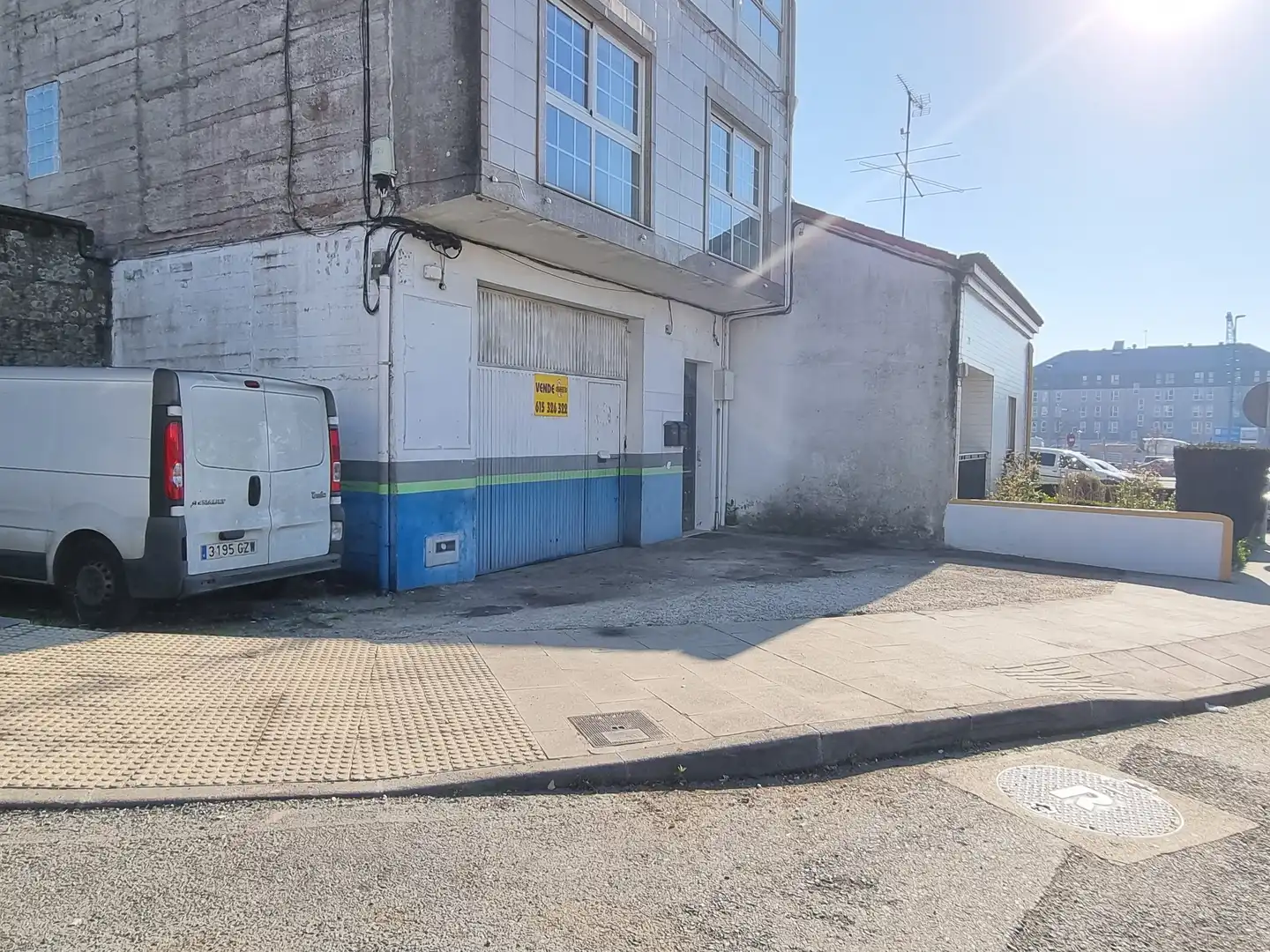 Aparcament de Local en venda en Santiago de Compostela 
