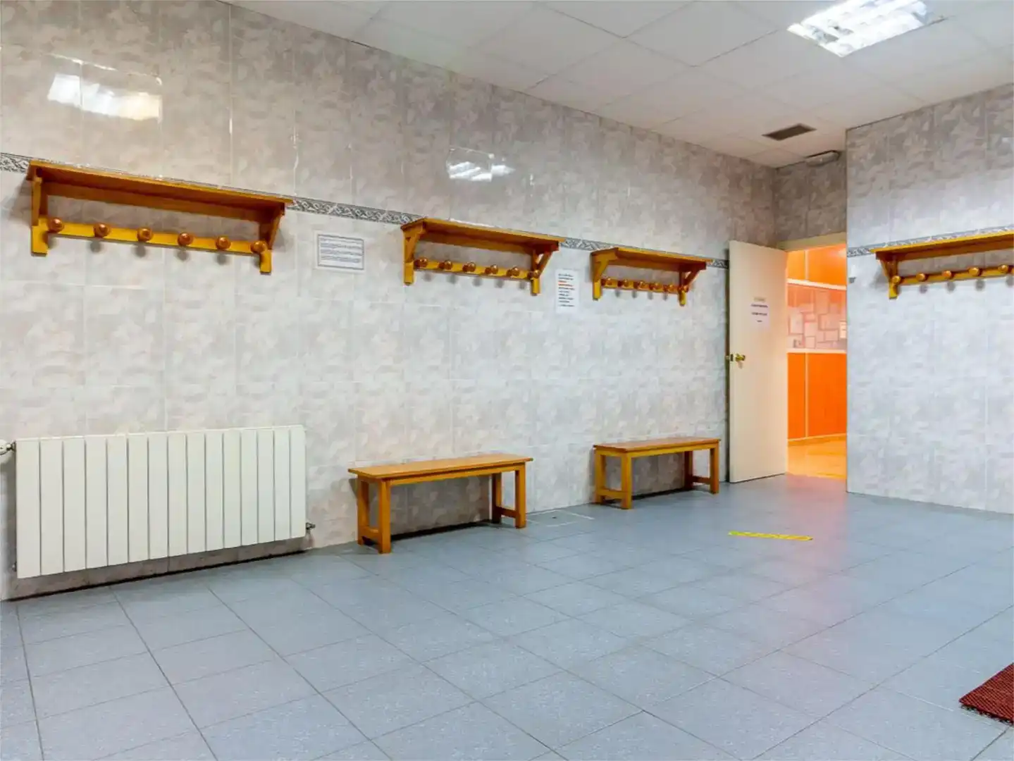 Local en venta en Benicasim / Benicàssim con Aire acondicionado, Parquet y Amueblado